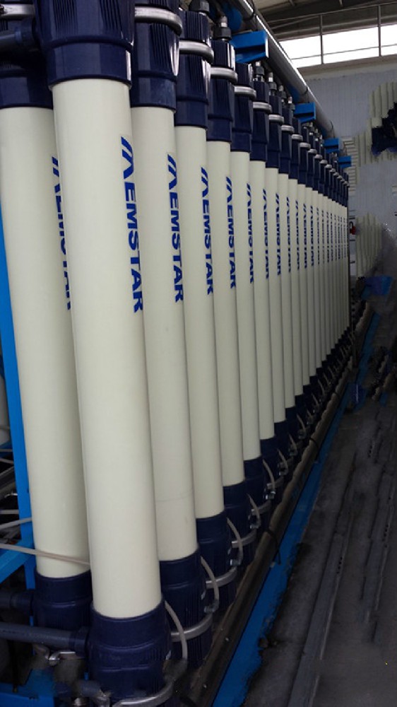 藍(lán)膜水處理售賣的美能 UF-1015E膜包安裝嗎？